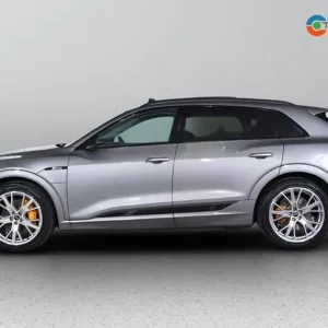 2020 Audi e-tron 55 Launch Edition Estate Electric - Image 8