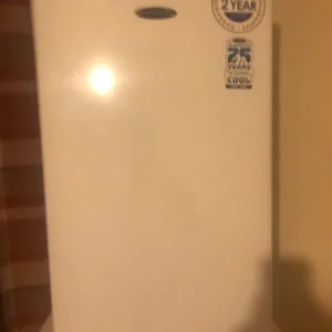 Ice King undercounter fridge with small freezer