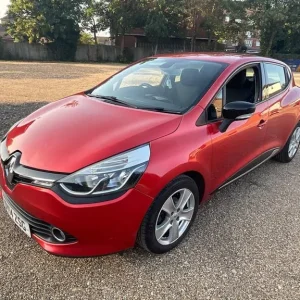 2014 Renault Clio 1.2 16V Dynamique MediaNav HATCHBACK - Image 2