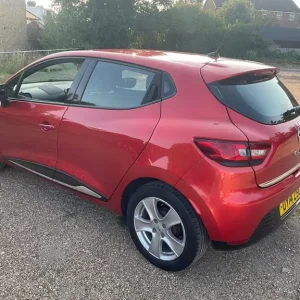 2014 Renault Clio 1.2 16V Dynamique MediaNav HATCHBACK - Image 4