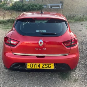 2014 Renault Clio 1.2 16V Dynamique MediaNav HATCHBACK - Image 6