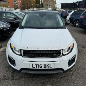 2016 Land Rover Range Rover Evoque 2.0 TD4 SE Tech Auto 4WD - Image 3
