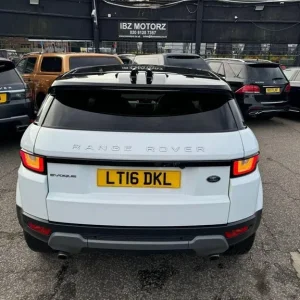 2016 Land Rover Range Rover Evoque 2.0 TD4 SE Tech Auto 4WD - Image 8