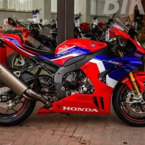 Honda CBR1000RR-R Fireblade SP - Image 2