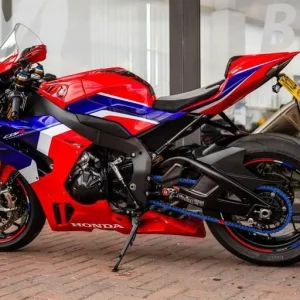 Honda CBR1000RR-R Fireblade SP - Image 6