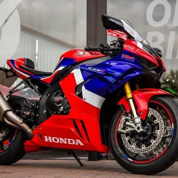 Honda CBR1000RR-R Fireblade SP