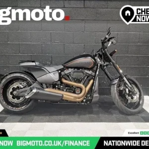 2019 Harley-Davidson Softail 1868 FXDR - Image 2