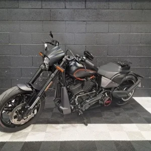 2019 Harley-Davidson Softail 1868 FXDR - Image 7