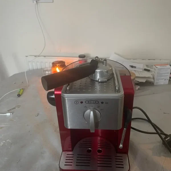 Bella expresso coffee machine