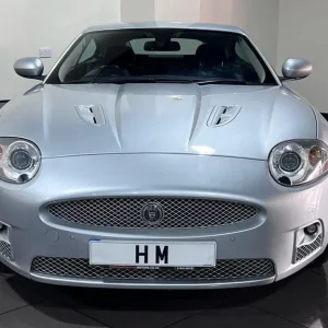 2009 Jaguar XKR 4.2 V8 Coupe - Image 5