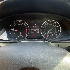 Skoda Superb Estate 2015 1.6 TDI 1598cc 5-door - Image 8