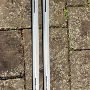 Thule Wingbar Evo 127cm Roof Bars - Aluminium - Pack of 2 - Image 3