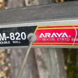 Vintage Univega Alpina 504 MTB 26” wheels - Image 4
