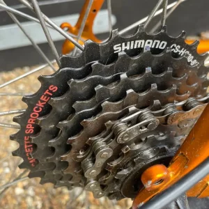 Vintage Univega Alpina 504 MTB 26” wheels - Image 6