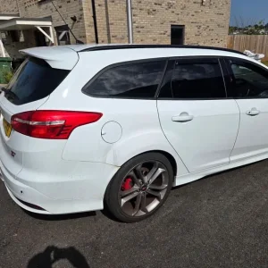 Ford Focus Estate 2017 Semi-Auto 1997cc 5-door - Image 3