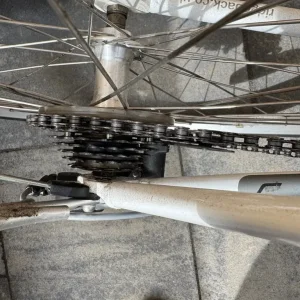 Ladies bicycle - Image 2