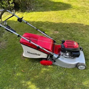 Mountfield 4-speed self-drive lawnmower with Honda engine - Image 6