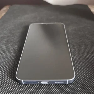 Samsung S25 128GB - Image 8