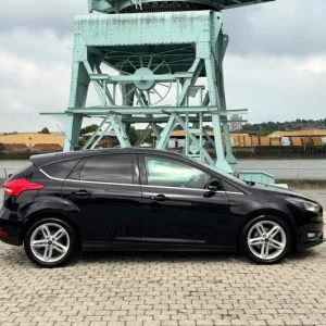 2015 Ford Focus 1.0 T Titanium EcoBoost 5dr Hatchback - Image 4