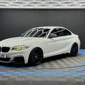 2014 BMW 2 Series M235i 2dr Coupe Automatic - Image 3