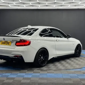 2014 BMW 2 Series M235i 2dr Coupe Automatic - Image 5