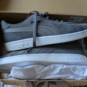 Men's Puma Smash trainers size 11 new in box - Image 2