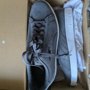 Men's Puma Smash trainers size 11 new in box - Image 3