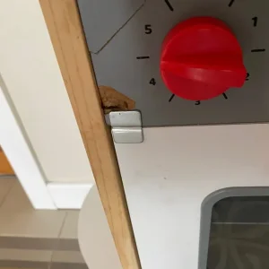 Child’s Play Kitchen - Image 3