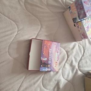 Empty toiletry boxes - Image 2