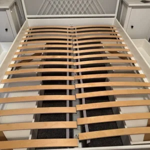 Double bed frame with 4 storage drawers - Image 3