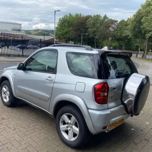 2005 Toyota RAV4 2.0 XT3 3dr Estate Petrol Manual - Image 4