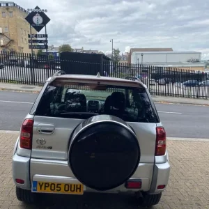 2005 Toyota RAV4 2.0 XT3 3dr Estate Petrol Manual - Image 5