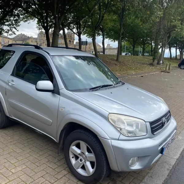 2005 Toyota RAV4 2.0 XT3 3dr Estate Petrol Manual
