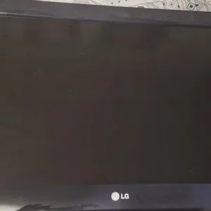 Large black TV with Freeview and HD - Image 3