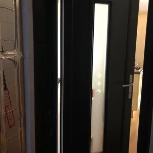 External door - 5 years old - Image 3