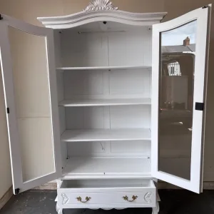 White French solid wood carved display unit with drawer - Image 4