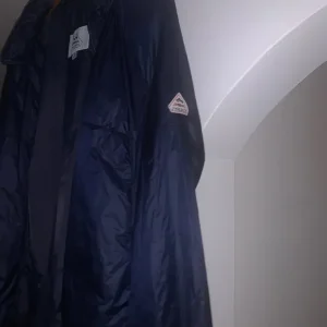 Men’s large pyrenex navy jacket very lightweight - Image 2