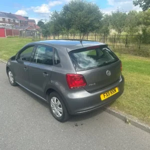 Volkswagen Polo 2011 5-door Hatchback - Image 5