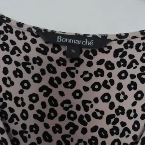 Ladies dresses size 20 and size 16 - Image 3