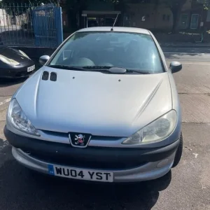 2004 Peugeot 206 1.1 Fever 5-door hatchback petrol manual - Image 2