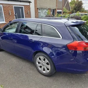 Vauxhall Insignia Estate 2012 Manual - Image 6