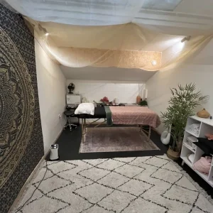 Beauty Studio To Rent - Image 2