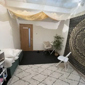 Beauty Studio To Rent - Image 3