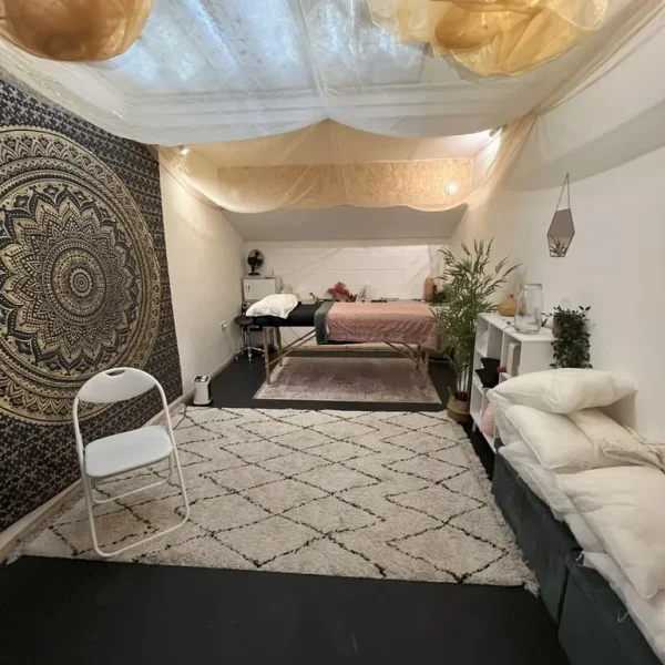 Beauty Studio To Rent