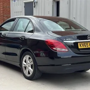 2015 Mercedes C300dh SE G-Tronic+ Diesel Hybrid - Image 4