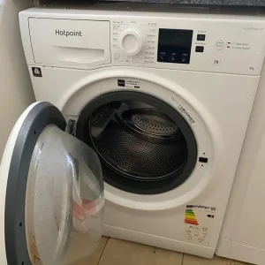 Domestic fridge and small household items - Image 5