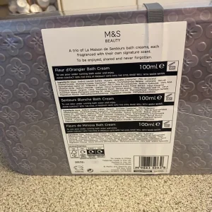 2 gift sets - Image 2
