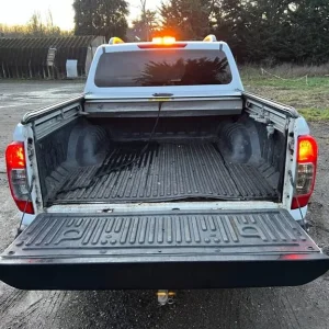 2017 Nissan Navara DCI Tekna 4x4 Double Cab - Image 7