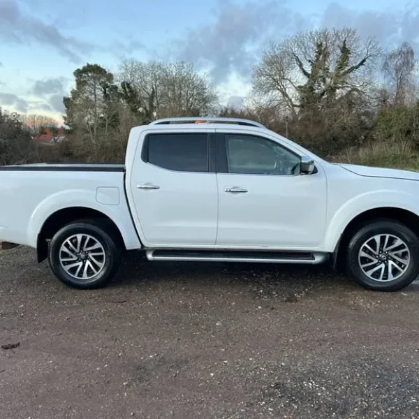 2017 Nissan Navara DCI Tekna 4x4 Double Cab