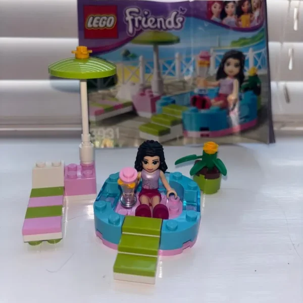LEGO Friends 3931 Emma’s Splash Pool